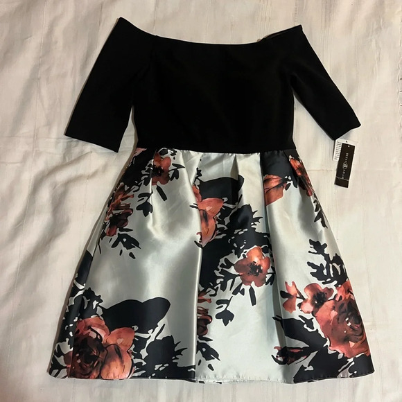 🖤New Betsy & Adam black & floral off shoulder dress🖤 - Picture 3 of 9